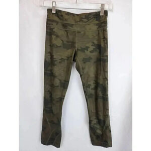 Lululemon Green Camo Run Inspire Crop ll Size 2.